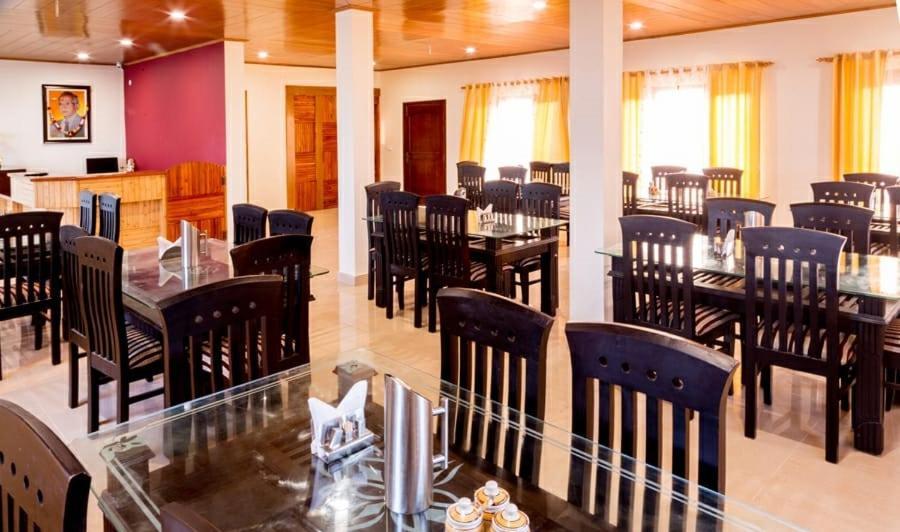 Shri Shail Inn Муктесвар Екстериор снимка